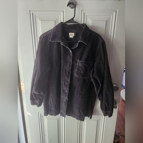 L.L. Bean Tops - SOLD - LL Bean Wide Wale Corduory Black Button Up Womens L Reg
